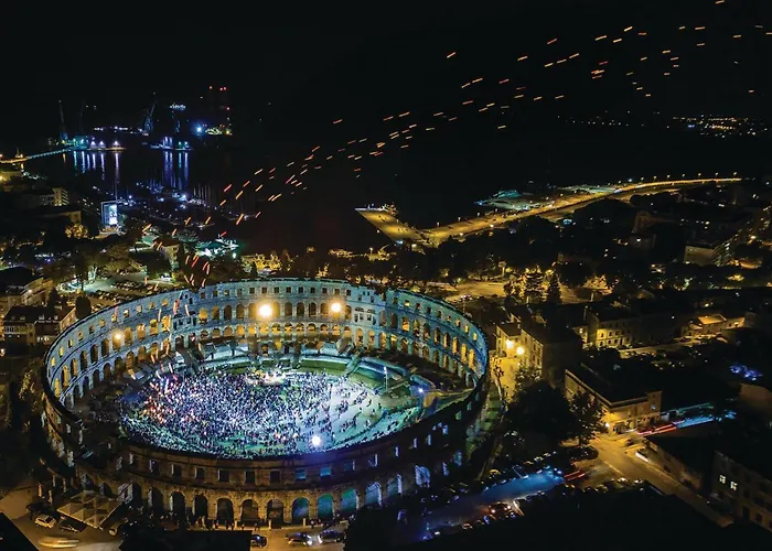 Stunning In With Wifi Pula